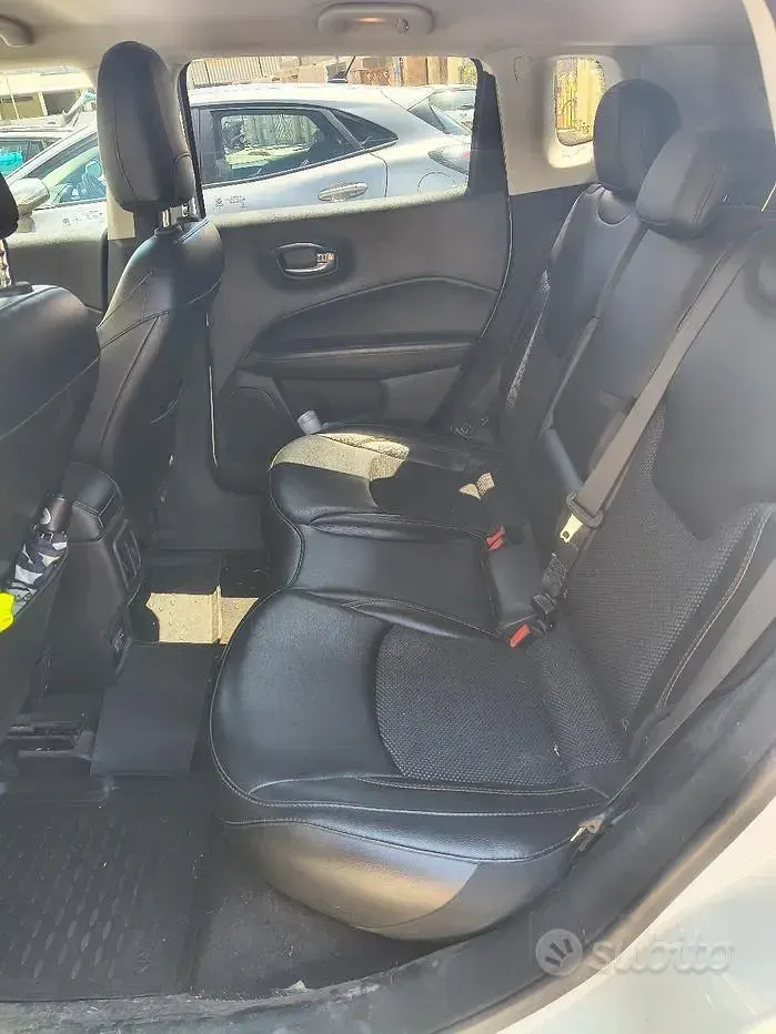 Usata Jeep Compass 140 CV (102 kW) 2018 Bianco SUV