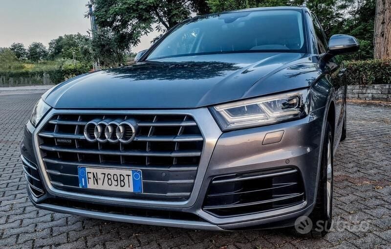 Usata Audi Q5 S-line plus 190 CV (139 kW) 2018 Grigio SUV