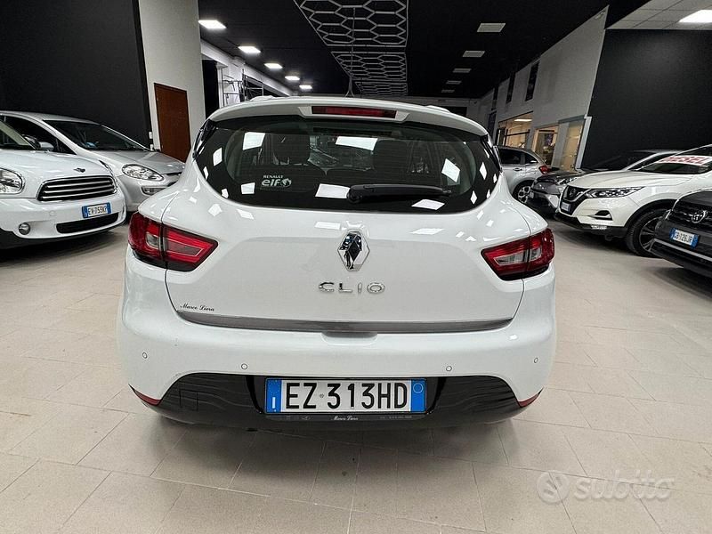 Usata Renault Clio IV 75 CV (55 kW) 2015 Bianco Berlina