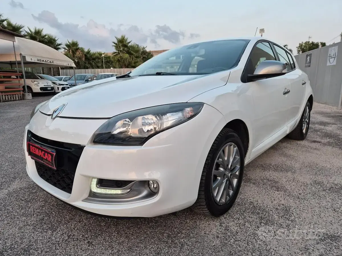 Usata Renault Mégane GT Line GT-Line 110 CV (80 kW) 2014 Bianco Berlina