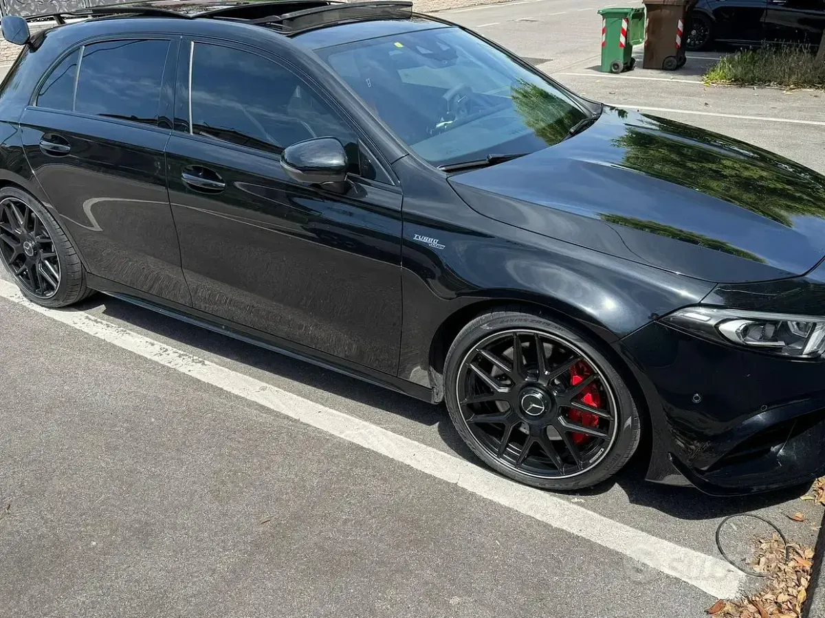 Usata Mercedes A45 AMG 421 CV (309 kW) 2020 Nero Utilitaria