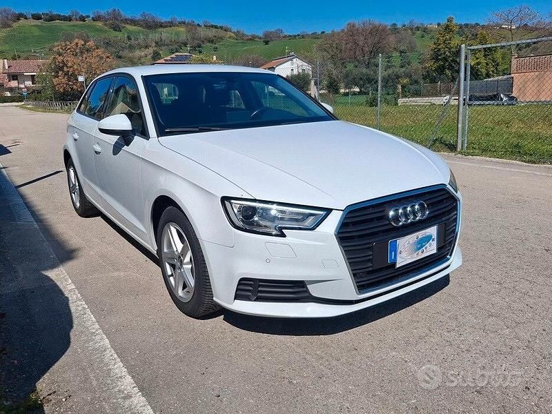Usata Audi A3 116 CV (85 kW) 2018 Bianco Berlina