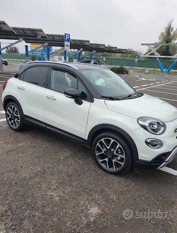 Usata Fiat 500 150 CV (110 kW) 2020 Bianco Station wagon