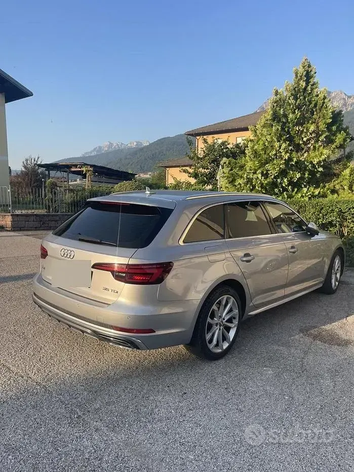 Usata Audi A4 150 CV (110 kW) 2019 Marrone Station wagon