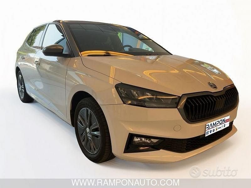 Bianco Usata 2023 Skoda Fabia Style Tre volumi | 13.900 € (Ottimo prezzo) - Immagine 1/3
