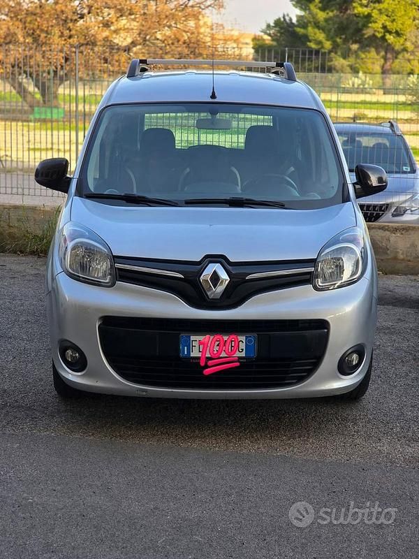 Usata Renault Kangoo 90 CV (66 kW) 2016 Grigio Monovolume