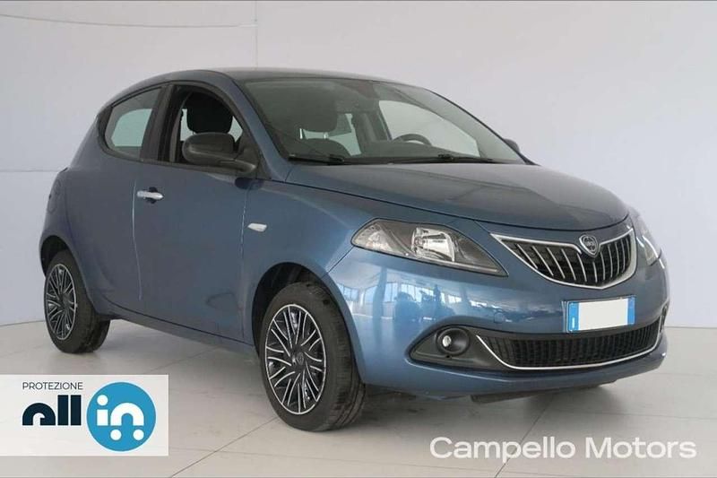 Blu Usata 2023 Lancia Ypsilon Gold Due volumi | 13.200 € (Buon prezzo) - Immagine 1/4