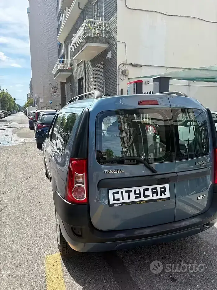 Usata Dacia Logan MCV 87 CV (63 kW) 2008 Blu Station wagon
