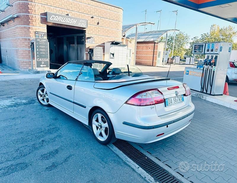 Usata Saab 9-3 Cabriolet Vector 150 CV (110 kW) 2006 Grigio Cabrio