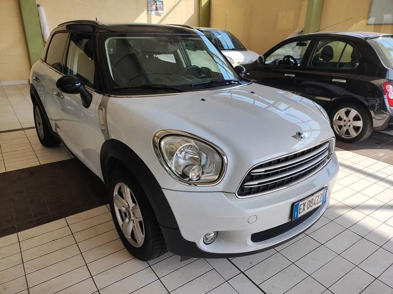 Usata Mini Cooper D Countryman Business 111 CV (81 kW) 2014 Bianco SUV