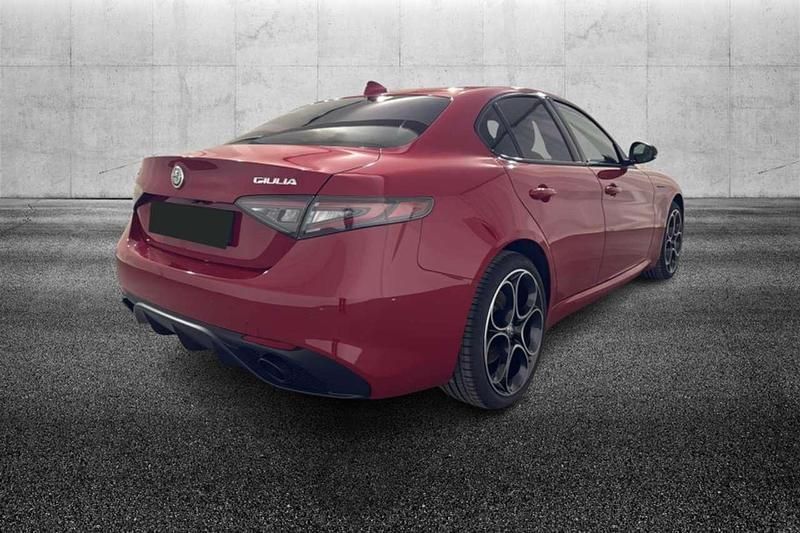 Usata Alfa Romeo Giulia Competizione 280 CV (205 kW) 2023 Rosso Berlina