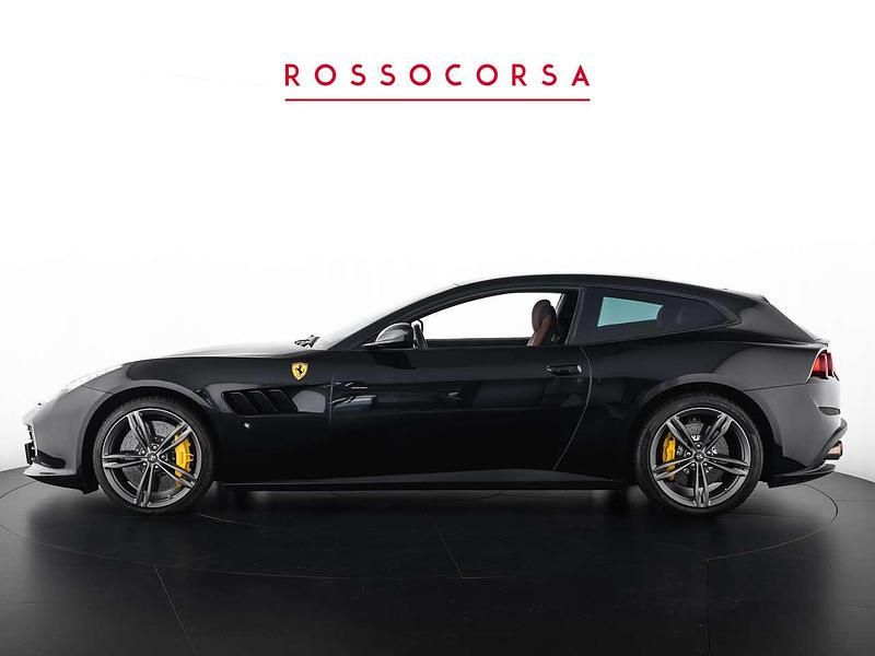 Usata Ferrari GTC4Lusso 689 CV (506 kW) 2016 Nero Station wagon
