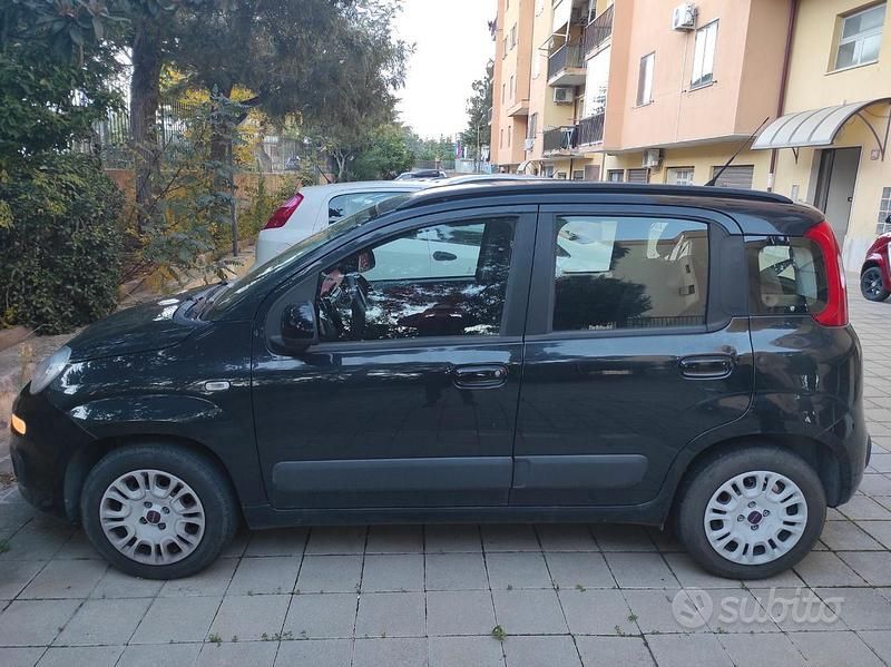 Usata Fiat Panda 69 CV (50 kW) 2015 Nero Utilitaria