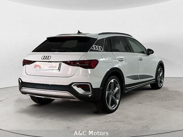 Usata Audi A3 Business 150 CV (110 kW) 2025 Bianco Utilitaria