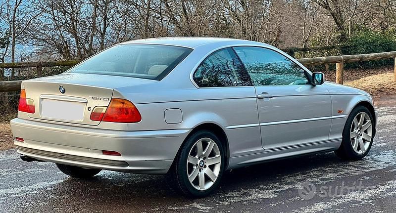Usata BMW 320 150 CV (110 kW) 2000 Grigio Coupé