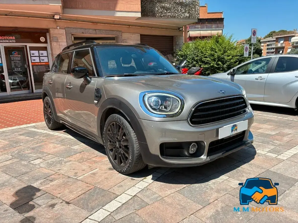 Usata Mini Countryman 150 CV (110 kW) 2020 Giallo SUV