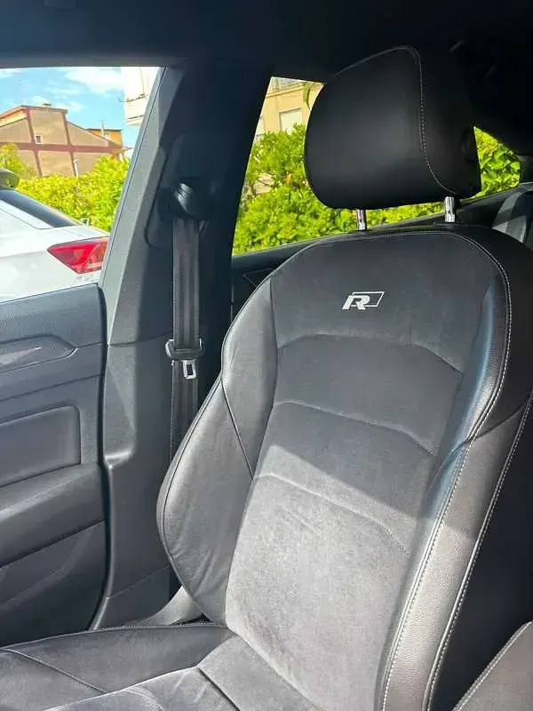 Usata VW Arteon Sportline 190 CV (139 kW) 2019 Nero Utilitaria