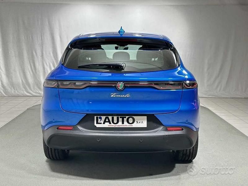 Usata Alfa Romeo Tonale Sprint 131 CV (96 kW) 2023 Blu/azzurro SUV