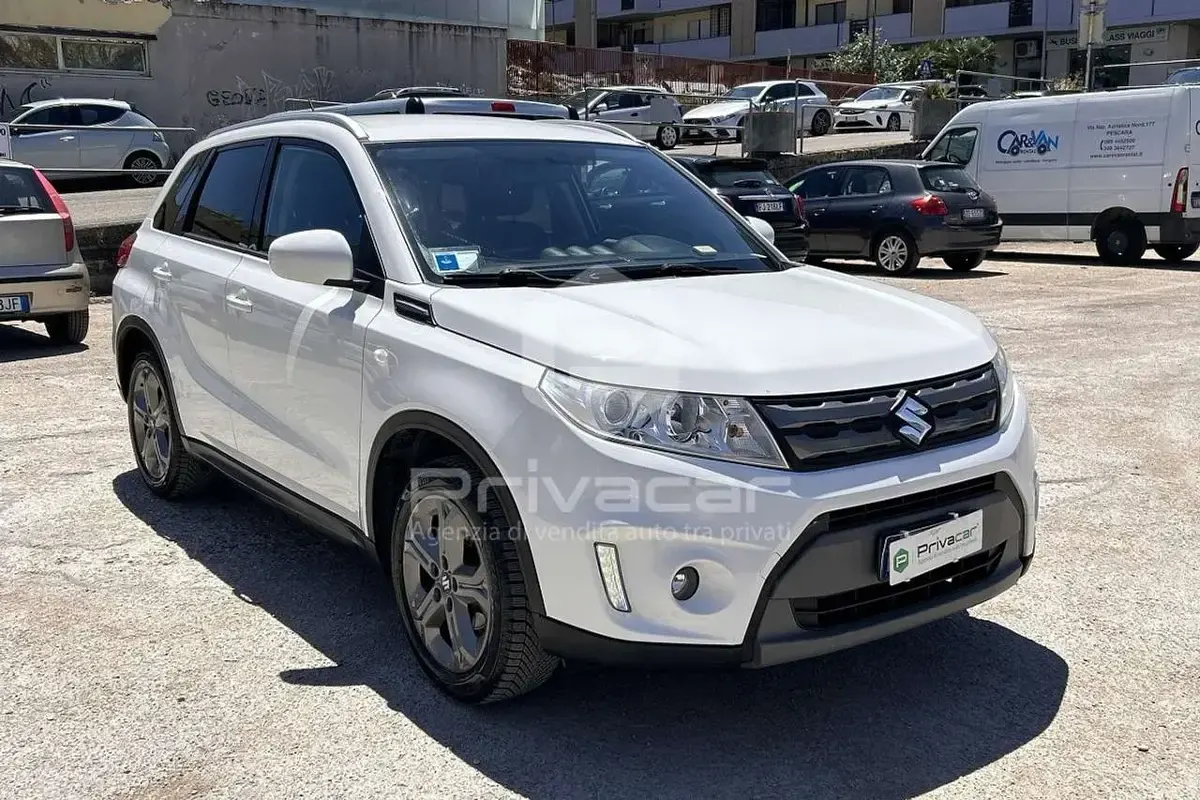 Usata Suzuki Vitara Cool 120 CV (88 kW) 2018 Bianco SUV
