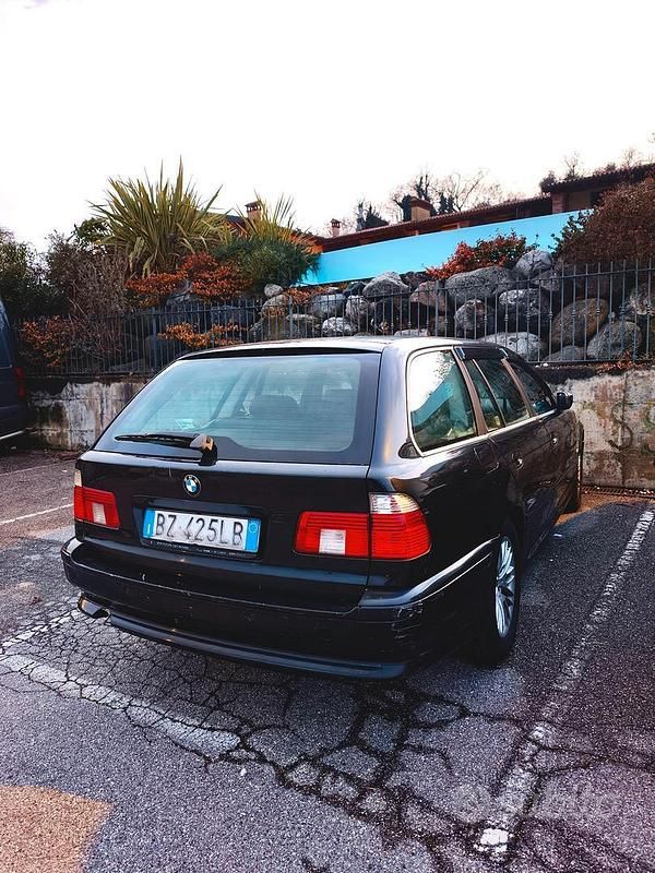 Usata BMW 530 2002 Nero Station wagon