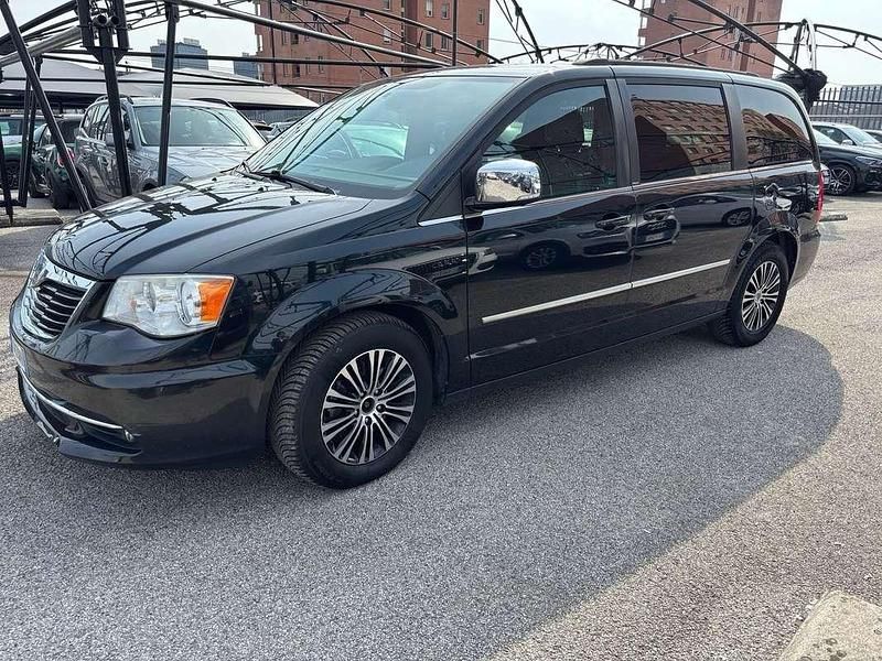 Usata Lancia Voyager S 177 CV (130 kW) 2015 Nero Monovolume