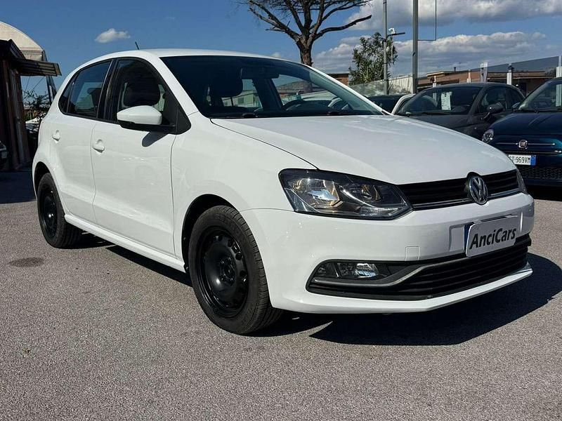 Usata VW Polo Comfortline 90 CV (66 kW) 2015 Bianco Utilitaria