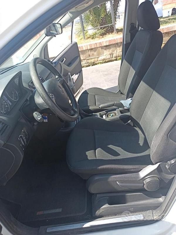 Usata Mercedes A160 125 CV (91 kW) 2011 Bianco Utilitaria