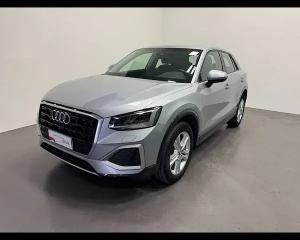 Usata Audi Q2 Advanced Plus 116 CV (85 kW) 2022 Argento SUV