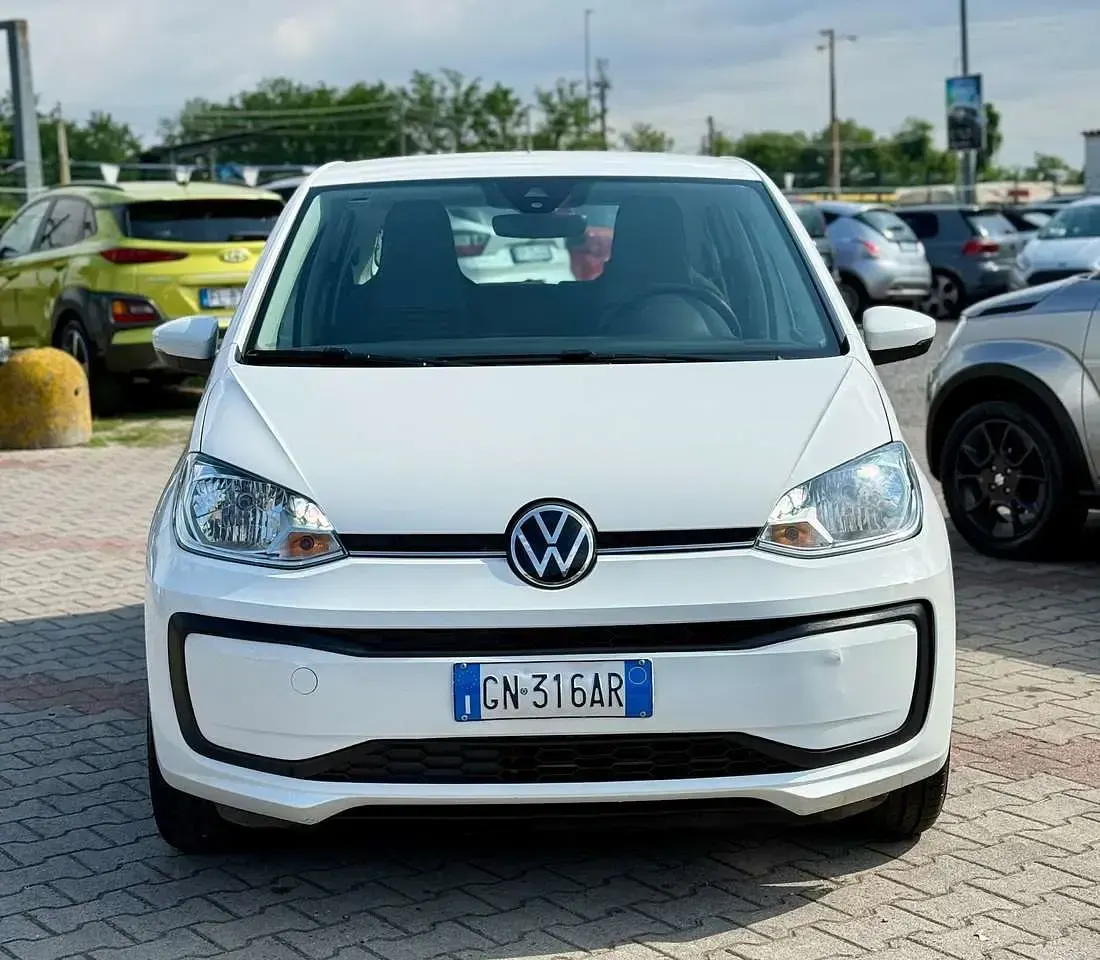Usata VW up! 65 CV (47 kW) 2023 Bianco Utilitaria