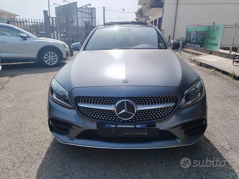 Usata Mercedes C220 Premium 194 CV (142 kW) 2019 Grigio Berlina