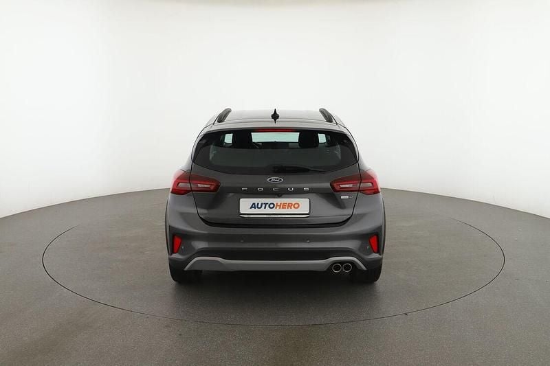 Usata Ford Focus Active 125 CV (91 kW) 2022 Grigio
