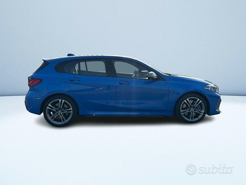 Usata BMW M135 2021 Blu Utilitaria