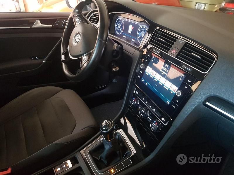Usata VW Golf VII 115 CV (84 kW) 2018 Berlina