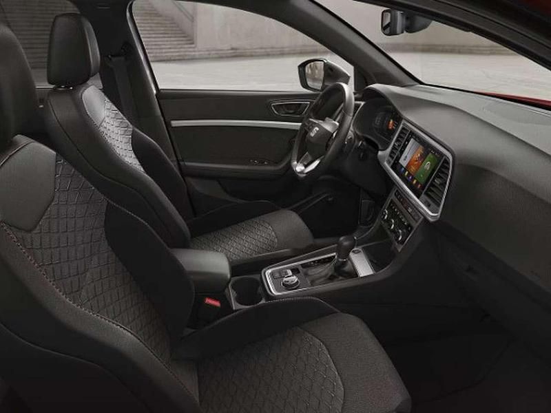 Usata Seat Ateca FR 150 CV (110 kW) 2024 Blu energy SUV