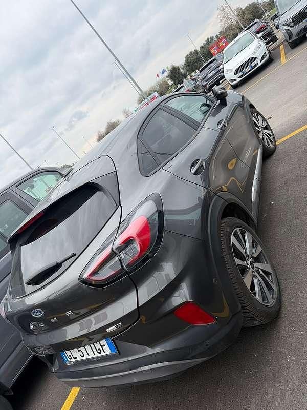 Usata Ford Puma Titanium X 125 CV (91 kW) 2022 Grigio SUV