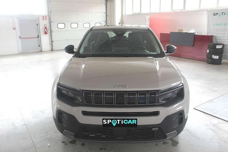 Usata Jeep Avenger EV Longitude 114 kW (156 CV) 2023 Grigio SUV