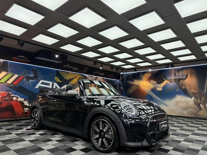 Usata Mini John Cooper Works Cabriolet 178 CV (130 kW) 2021 Nero Cabrio