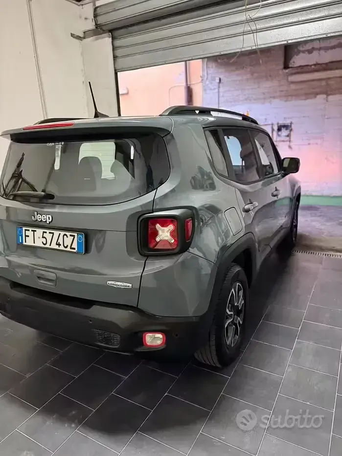 Usata Jeep Renegade Sport 120 CV (88 kW) 2018 SUV