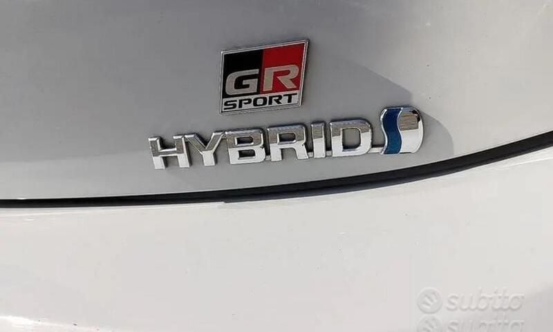 Usata Toyota Corolla Sport 153 CV (112 kW) 2020 Bianco Berlina