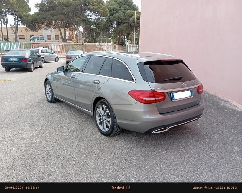 Usata Mercedes C300e Sport 204 CV (150 kW) 2015 Grigio Station wagon