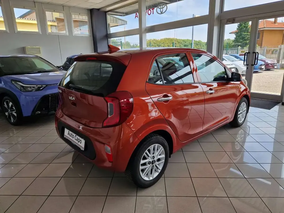 Usata Kia Picanto GT-Line 67 CV (49 kW) 2022 Pop orange pearl metallic Utilitaria