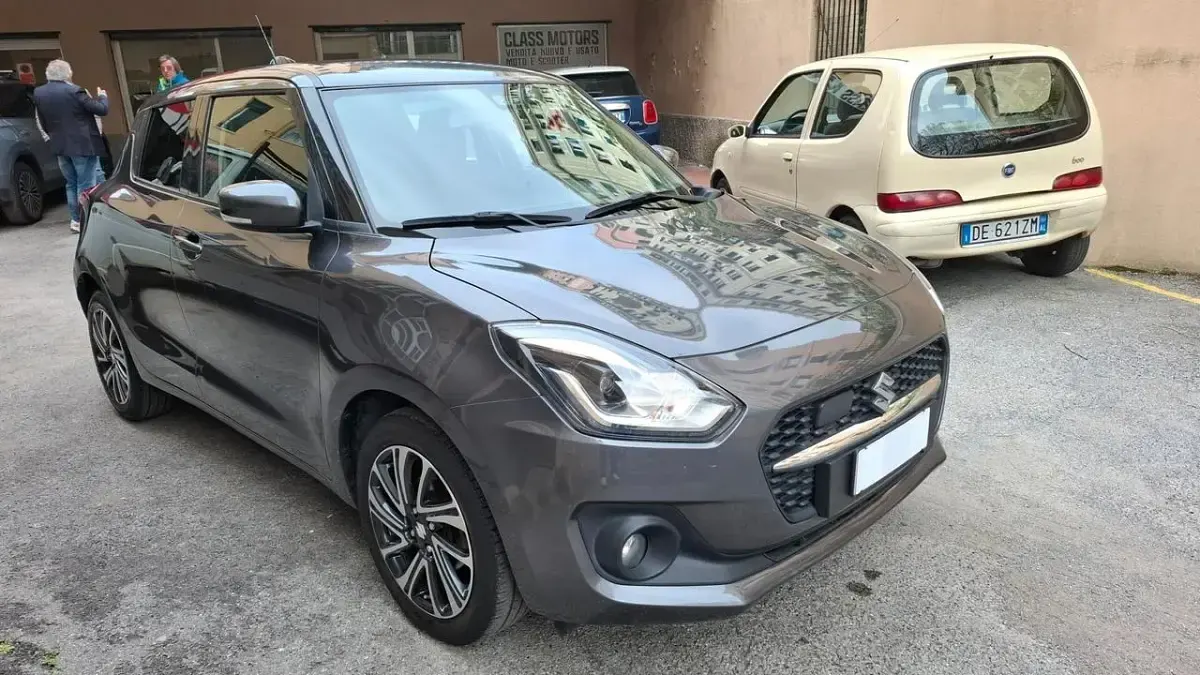 Gebraucht Suzuki Swift 83 PS (61 kW) 2021 Grau Kleinwagen