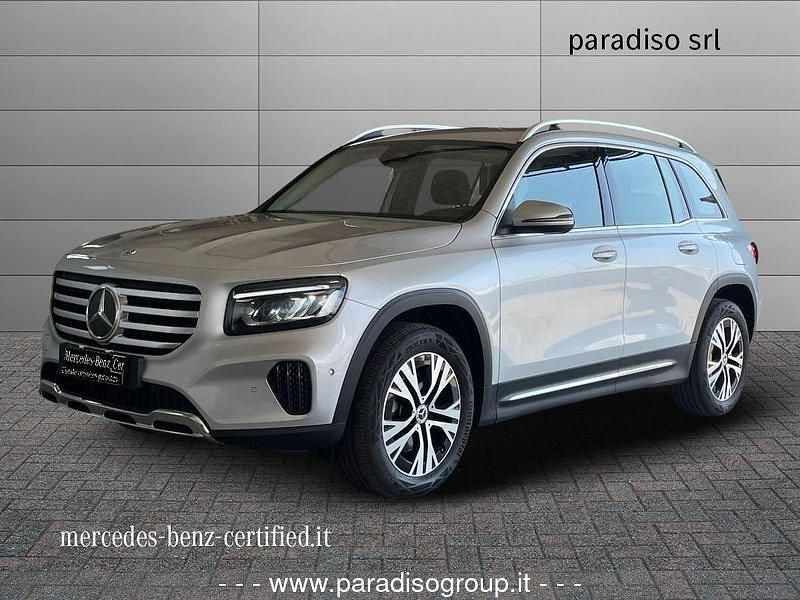 Grigio Usata 2024 Mercedes GLB180 Advanced SUV | 37.900 € (Buon prezzo) - Immagine 1/4