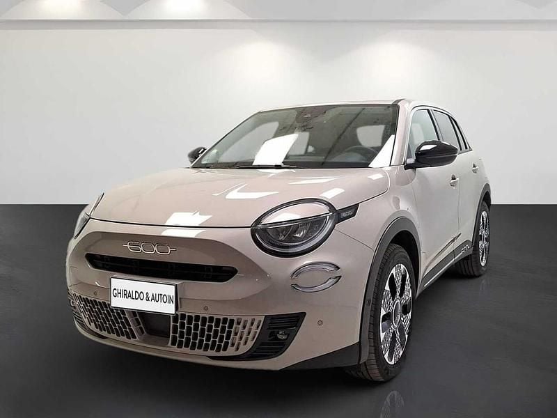 Usata Fiat 600 La Prima 101 CV (74 kW) 2025 SUV