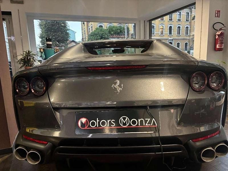 Usata Ferrari 812 829 CV (609 kW) 2022 Grigio Cabrio