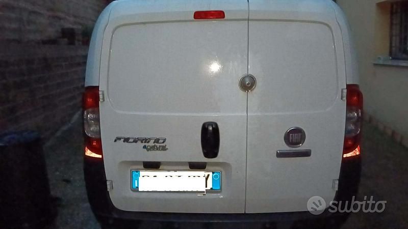 Usata Fiat Fiorino 78 CV (57 kW) 2020 Bianco Monovolume