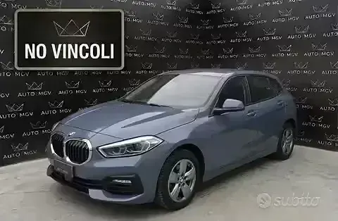 Usata BMW 118 Advantage 150 CV (110 kW) 2022 Grigio Utilitaria