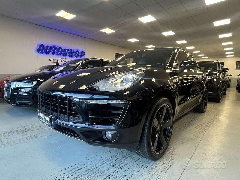 Nero Usata 2016 Porsche Macan SUV | 26.990 € (Super prezzo) - Immagine 1/4