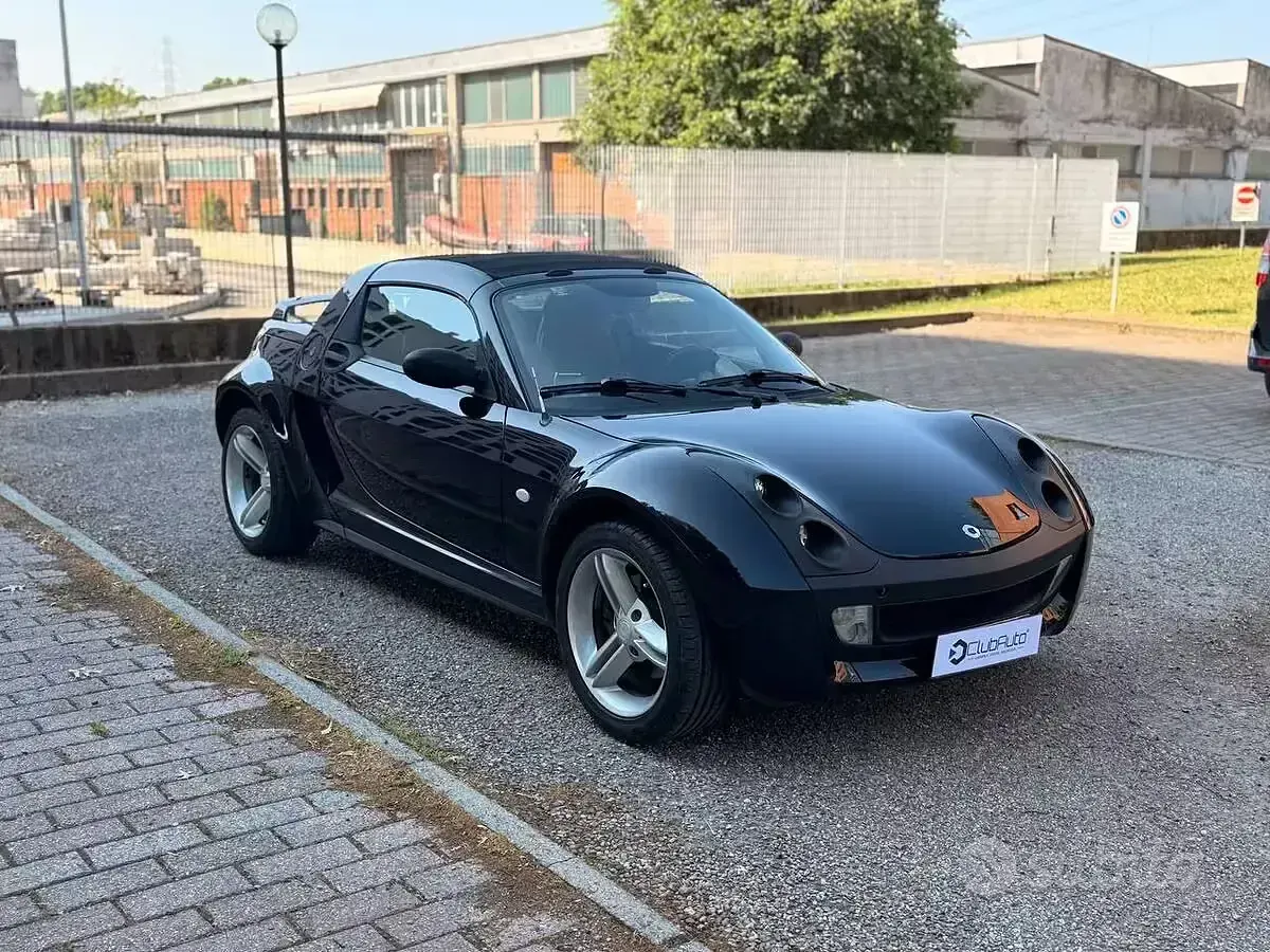 Usata Smart Roadster 82 CV (60 kW) 2003 Nero Cabrio