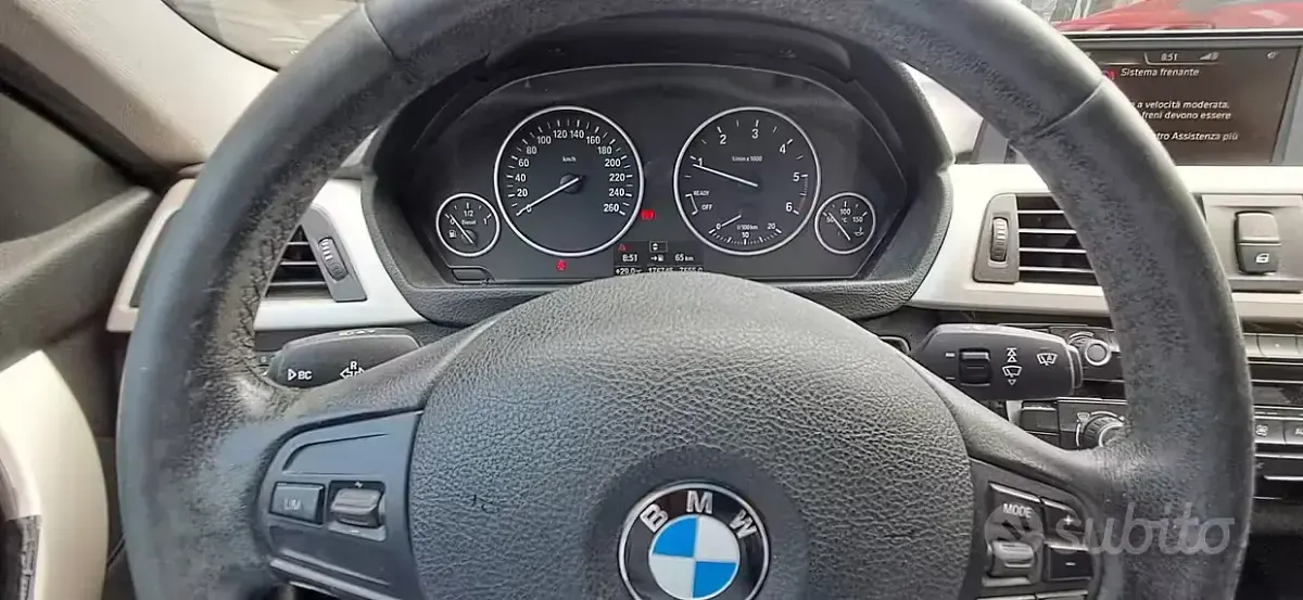 Usata BMW 318 150 CV (110 kW) 2015 Bianco Station wagon